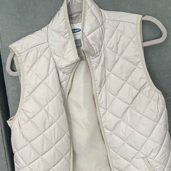 OLD NAVY vest - Picture 2 of 6